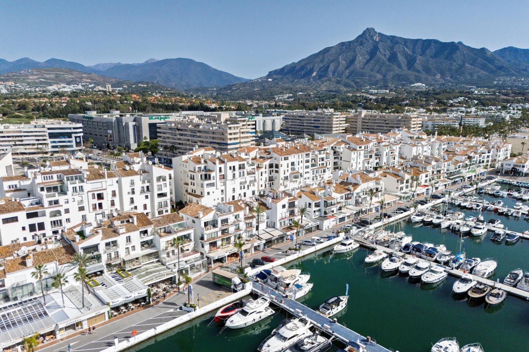 Апартаменти 243-Fully Renovated-Puerto Banus Marbella Front Line Penthouse Екстер'єр фото